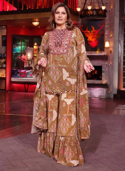 Green short Kurta with flair sleeves & sharara pant with dupatta