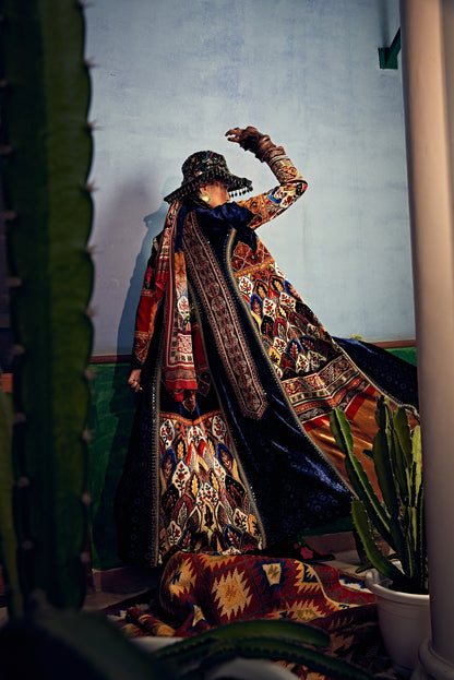 Vintage floral blue velvet long jacket