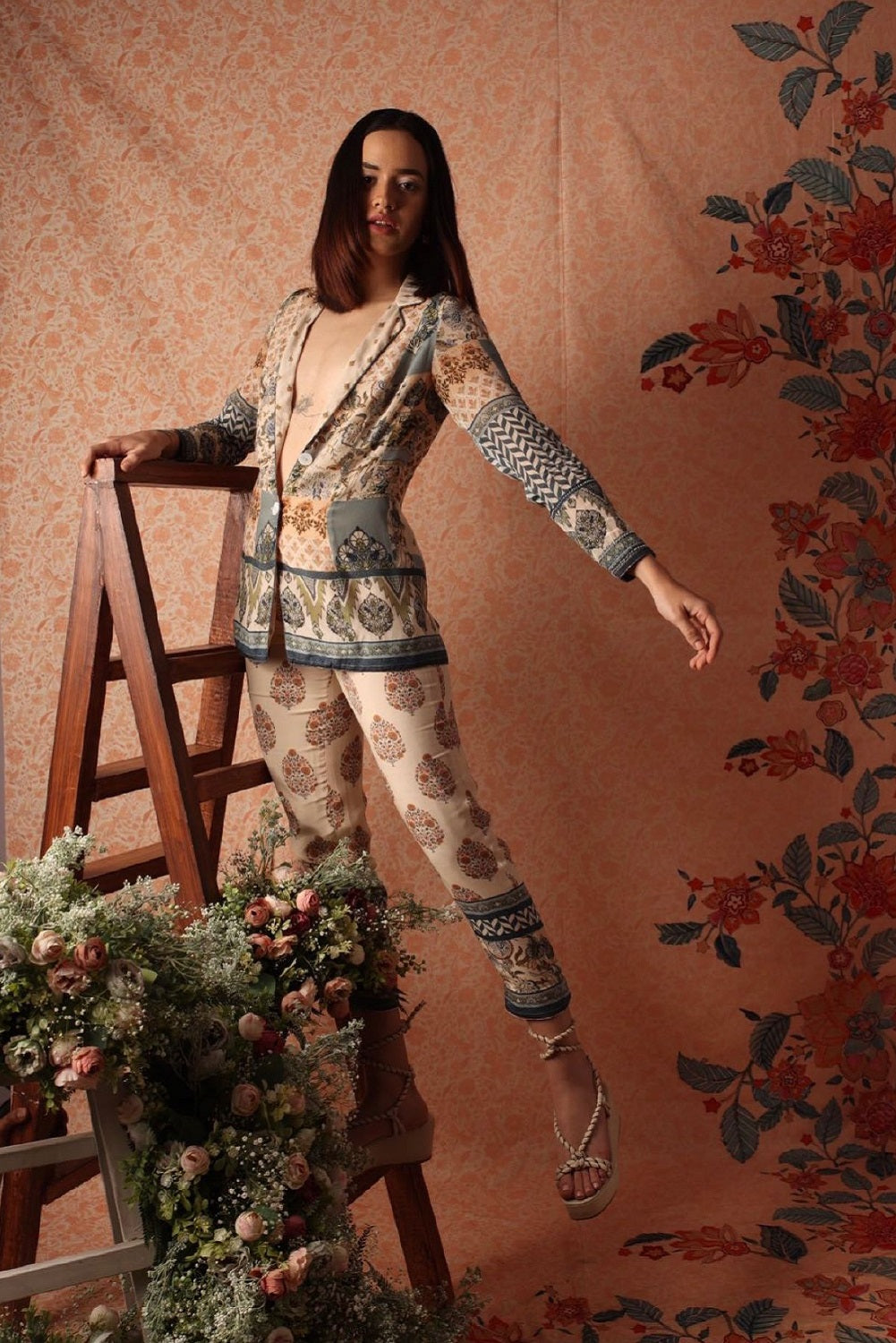 Mosaic Print Blazer With Tapered Pant